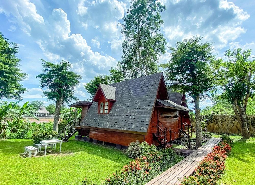 The Imperial River House Resort, Chiang Rai Exteriör bild