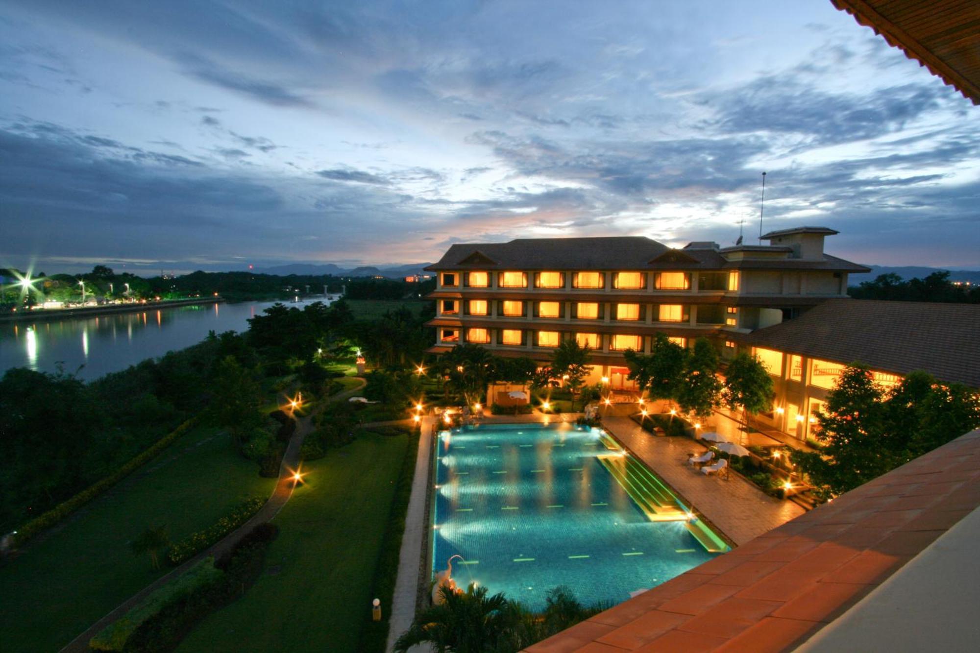 The Imperial River House Resort, Chiang Rai Exteriör bild
