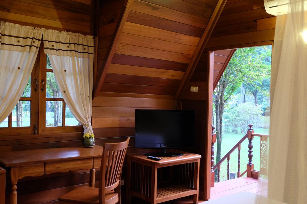 The Imperial River House Resort, Chiang Rai Exteriör bild