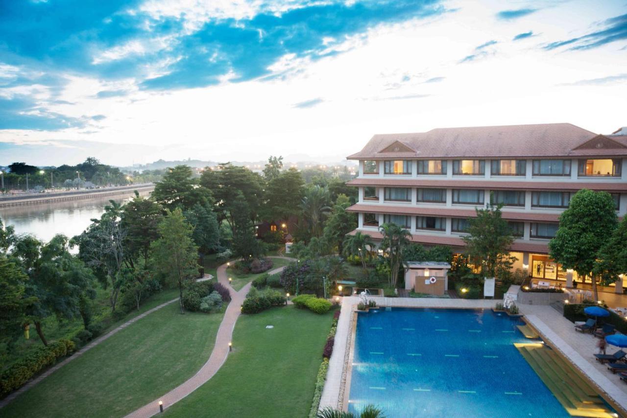 The Imperial River House Resort, Chiang Rai Exteriör bild