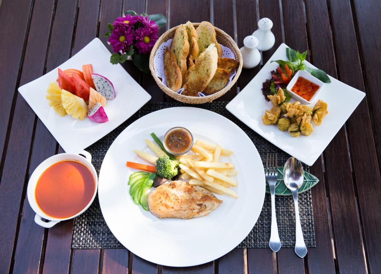 The Imperial River House Resort, Chiang Rai Exteriör bild
