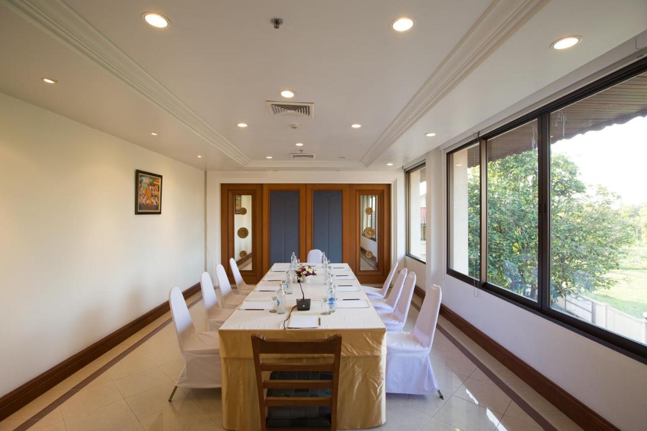 The Imperial River House Resort, Chiang Rai Exteriör bild
