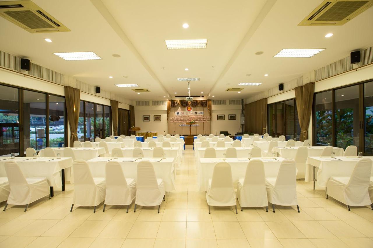 The Imperial River House Resort, Chiang Rai Exteriör bild